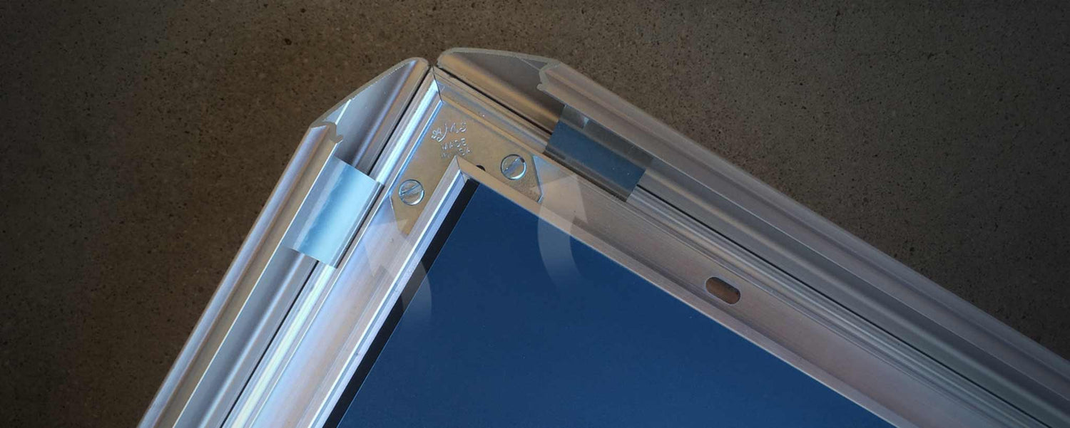 Deluxe DeuPair Flip Frames