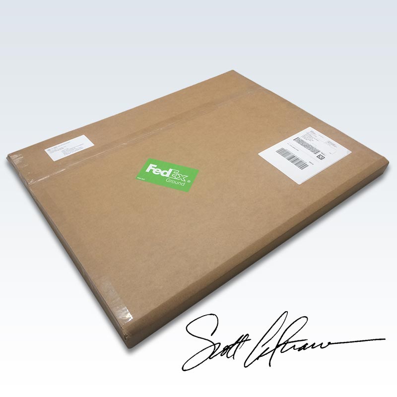 Flat Box With Signature