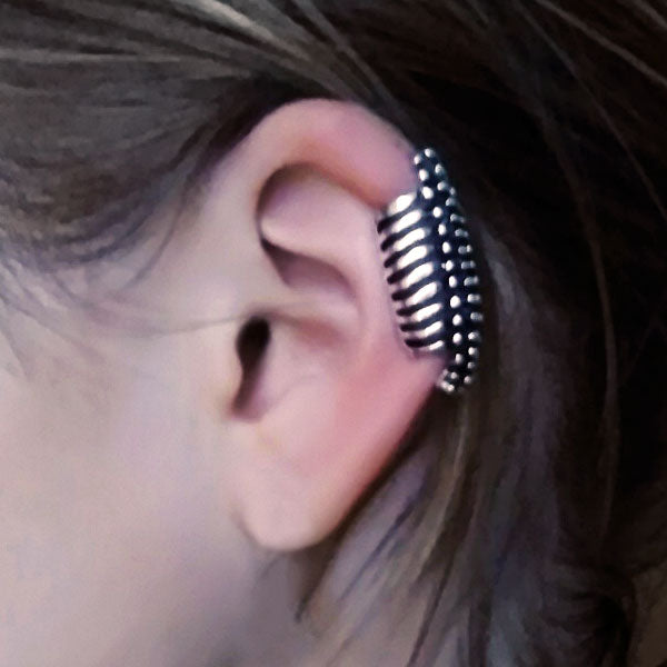 Spine Ear Clip