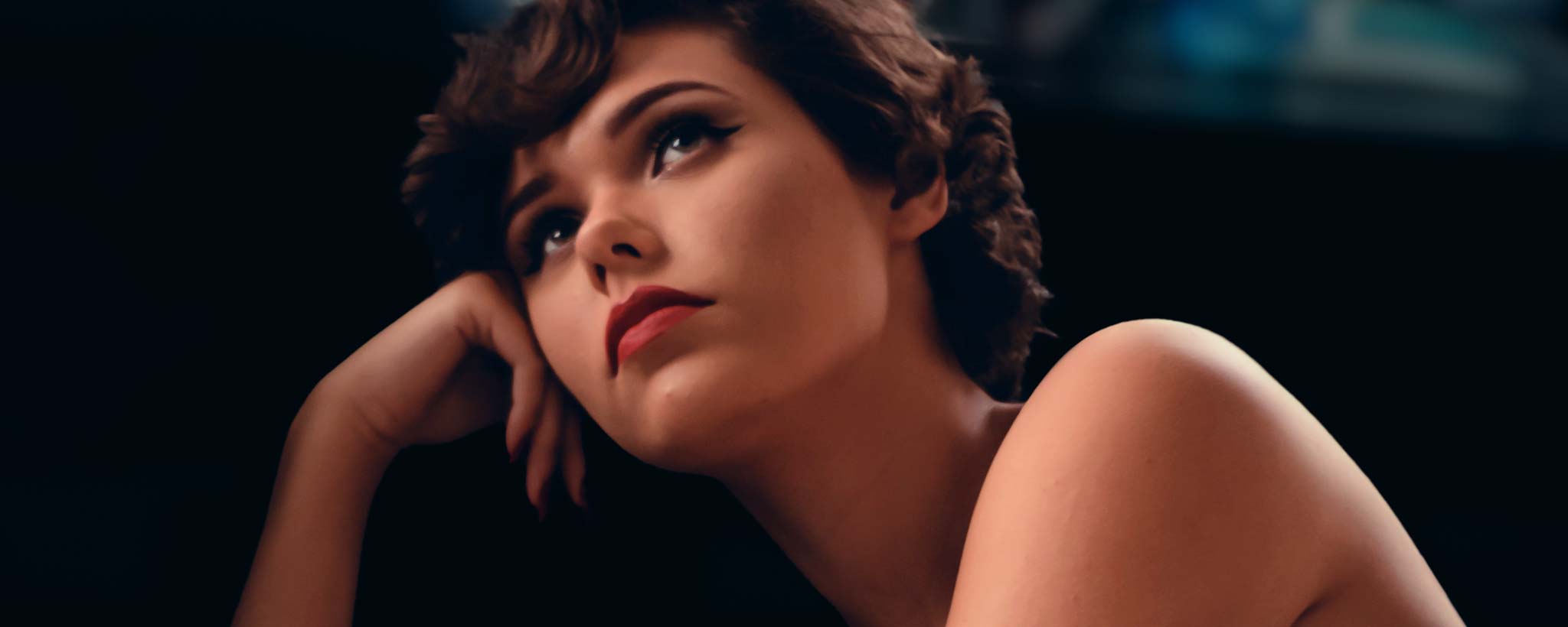 'A beautiful female models for a portrait.'