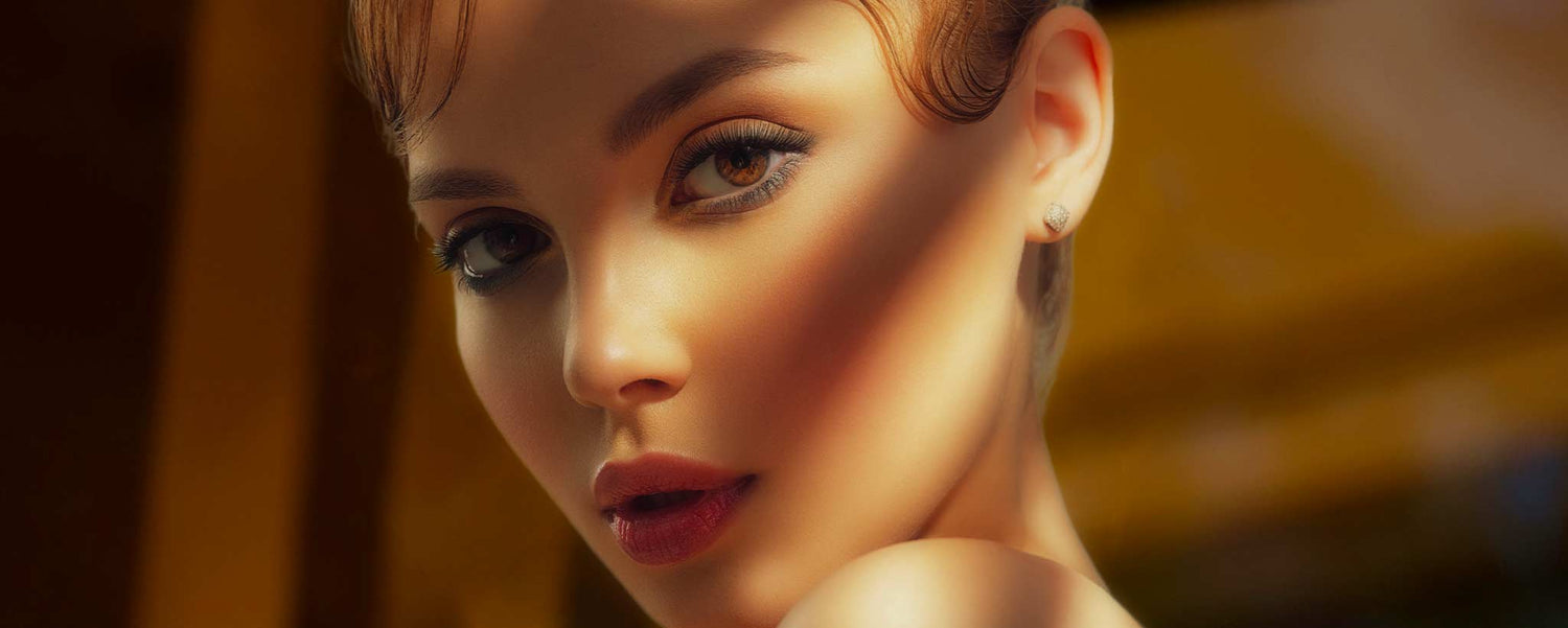 A lifelike female mannequin head.