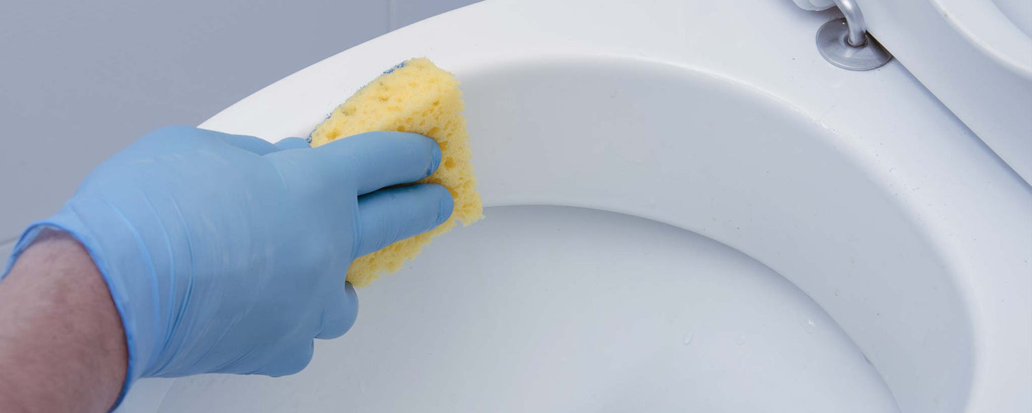 8 Reasons Men Miss the Toilet