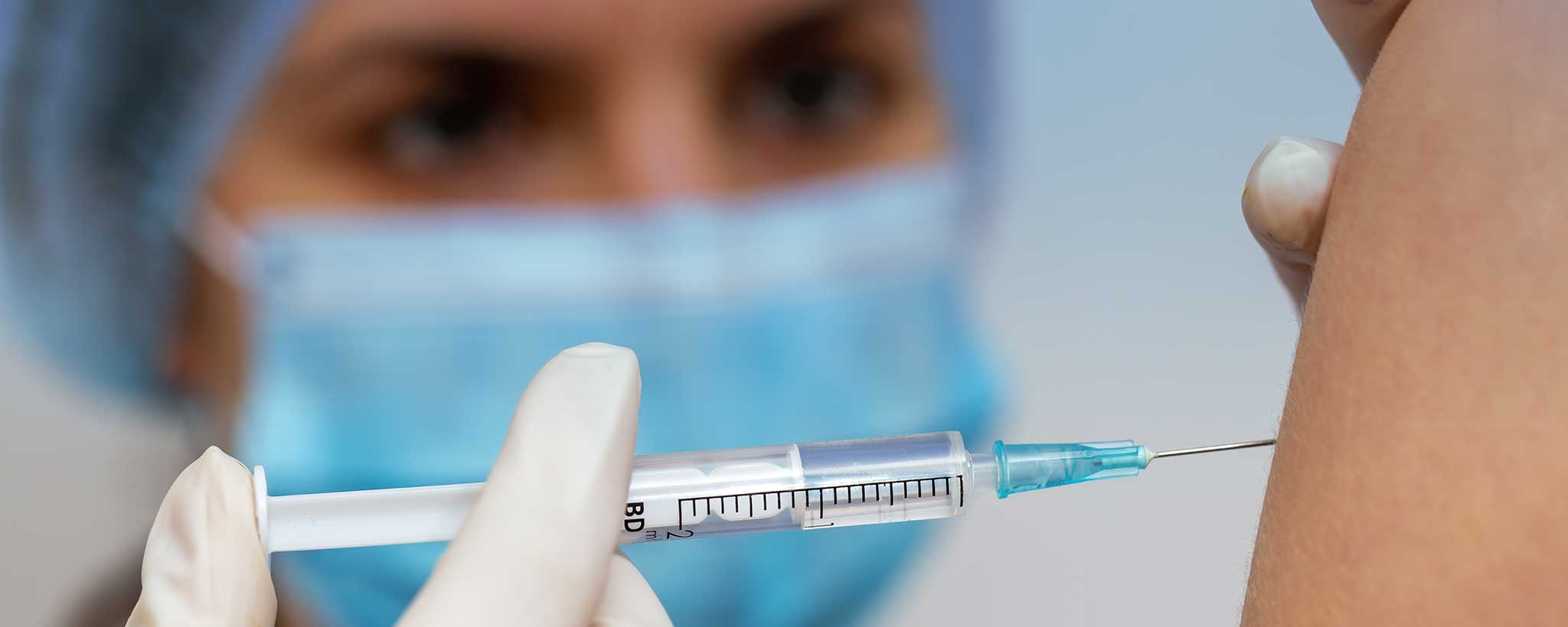 'Vaccination in shoulder'
