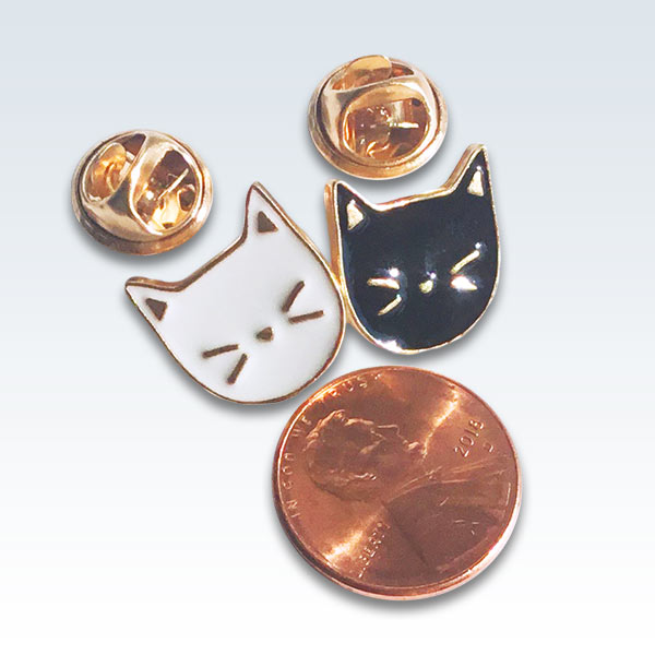 Kittens Pair Enamel Lapel Pins Size