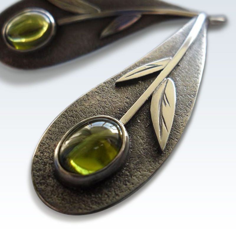 Plant Leaf Olive Green Stone Earrings Detail
